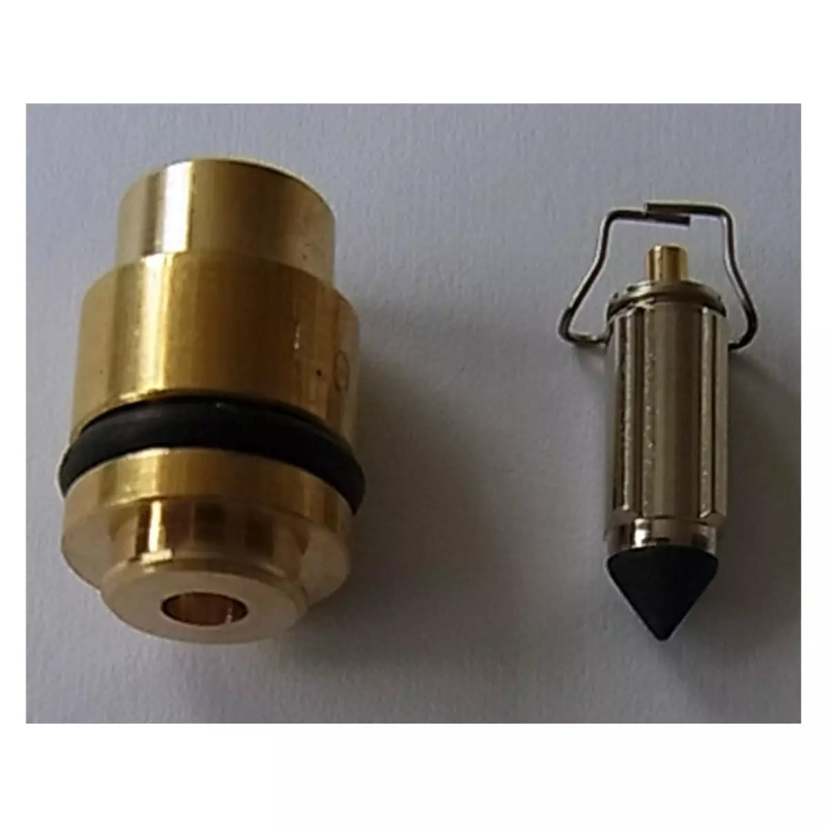 Kit siège et pointeau de carburateur Tourmax Yamaha XJ600N