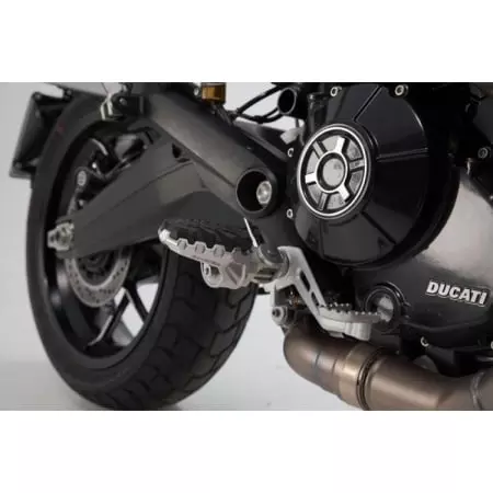 Repose-Pieds SW-Motech Evo Ducati / Benelli TRK 502 X (2018-2022)