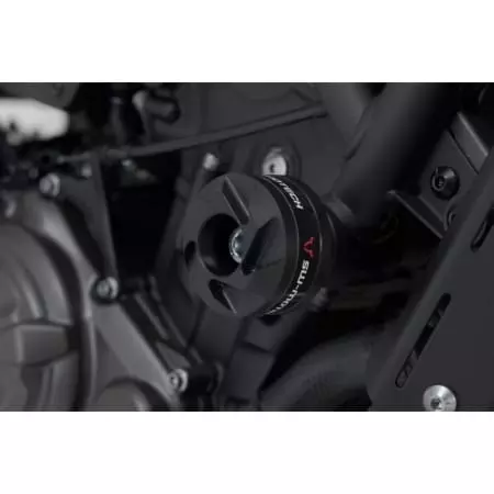 SW-Motech Noir. Yamaha XSR700 (15-) / XTribute (19-). - Noir. Yamaha XSR700 (15-) / XTribute (19-).